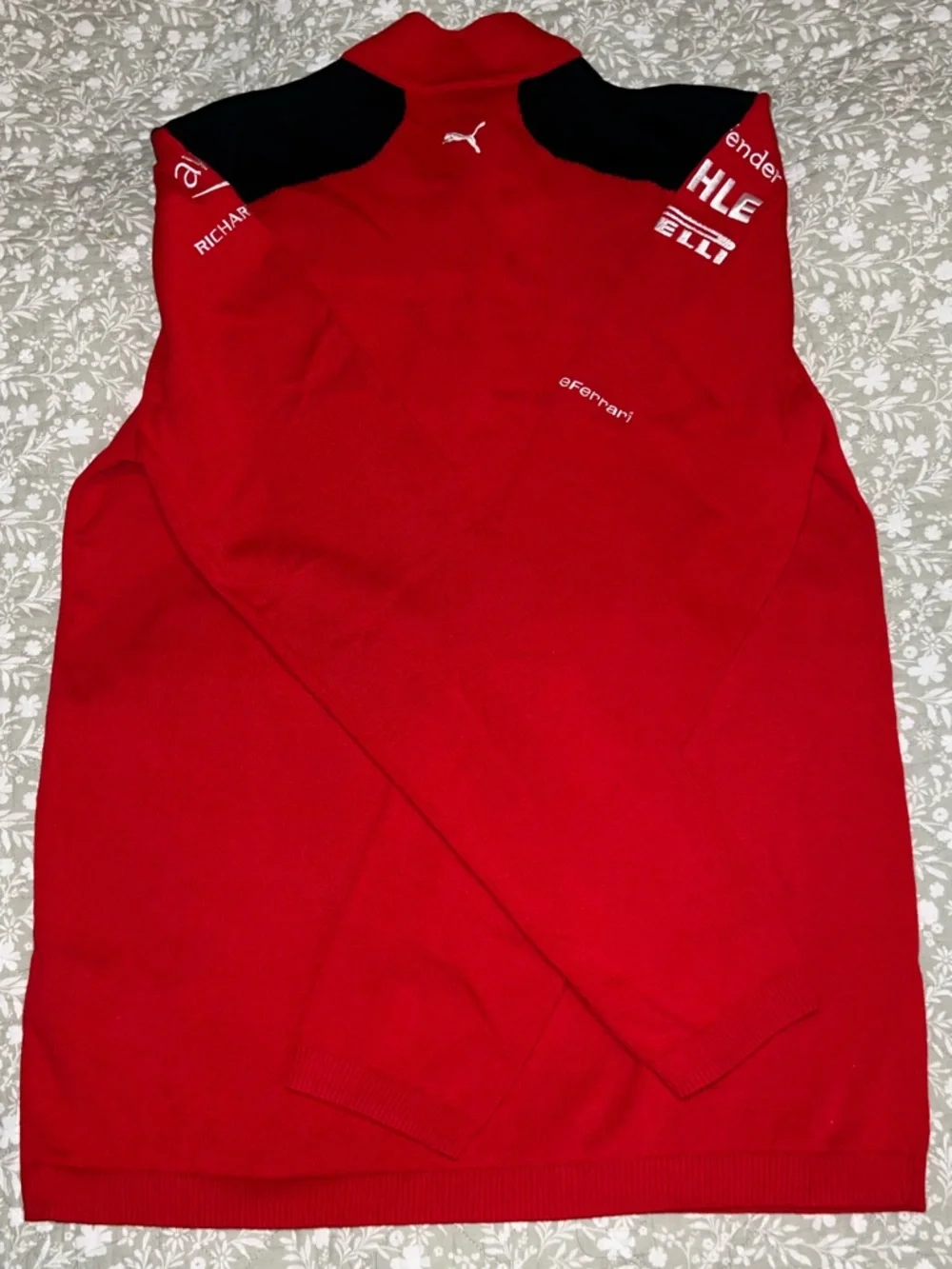 F1/Formula One Scuderia Ferrari Red Quarter Zip Team Sweater - Picture 3 of 5